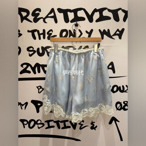 碎花蕾丝花边宽松滑料短裤中裤