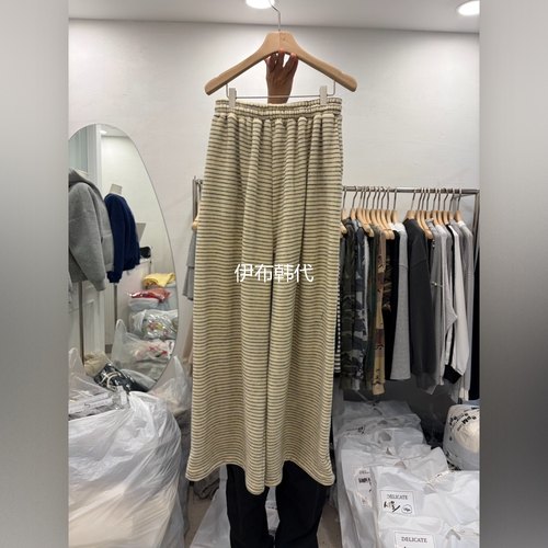 松紧腰休闲细条纹磨毛阔腿裤