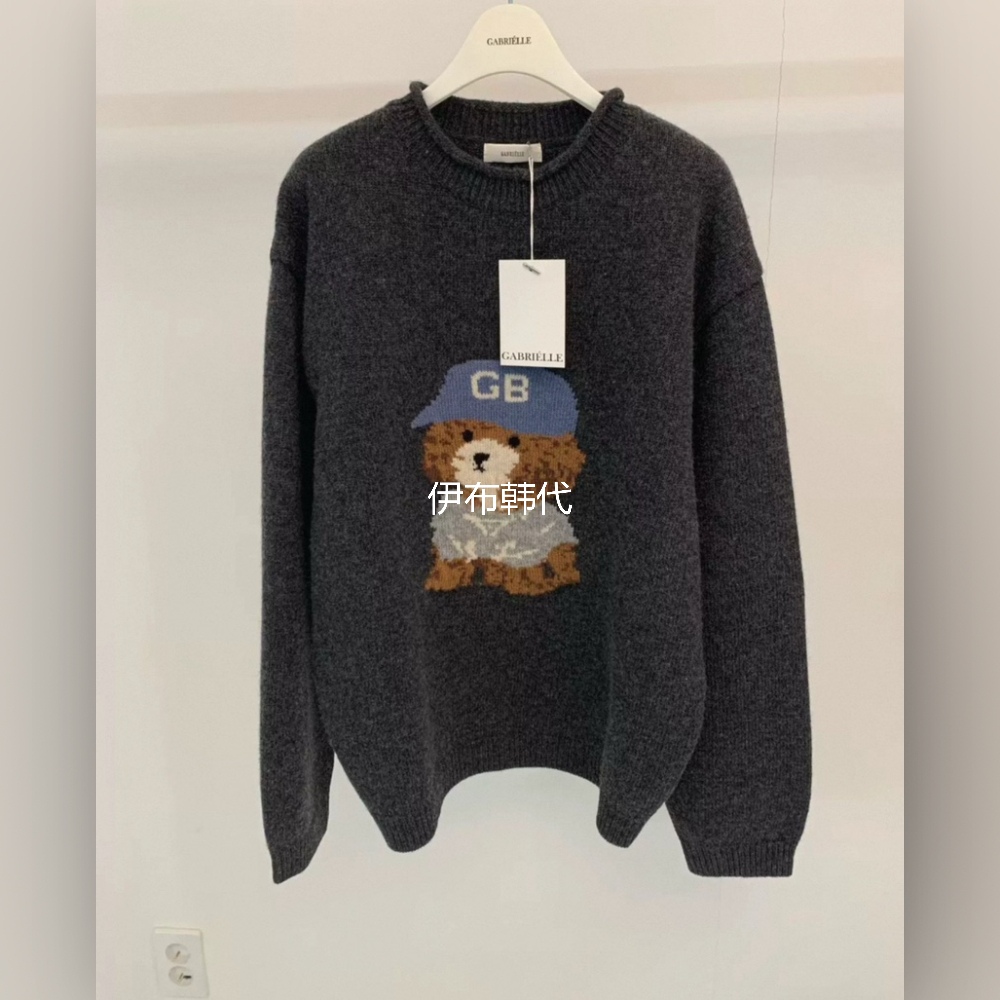 圆领卡通小狗羊毛针织衫毛衣
