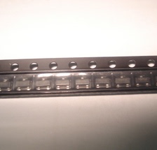 【直拍】REF3025AIDBZR 德洲进口 基准电压 SOT23-3 REF3025 R30C