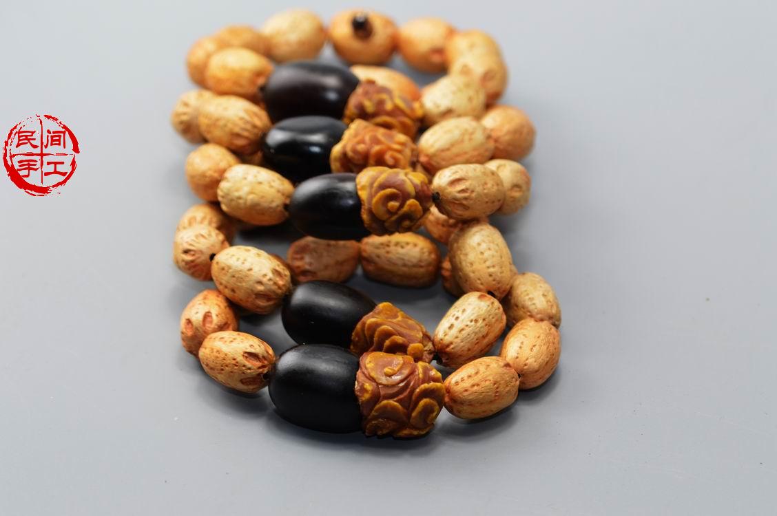 五眼果手链　五眼六通菩提手串　配手工雕刻祥云缅茄菩提每件不同