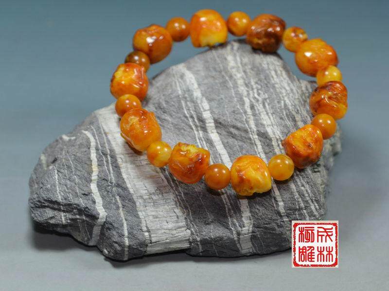 琥珀雕罗汉手串 蟾蜍菩提 千丝菩提千眼菩提 进口橄榄核雕刻