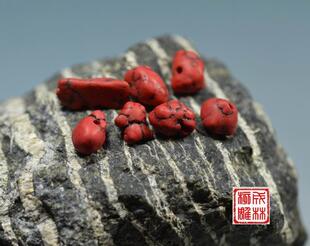 原矿松石 红 蓝 绿各种不规则配件 弟子珠配件 佛珠配件 滴血莲花