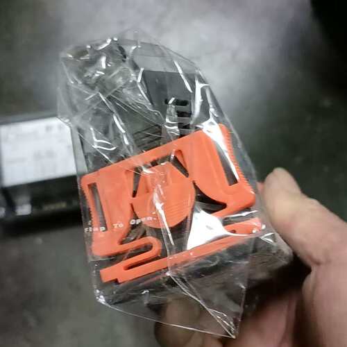 议价全新Eliweli伊尼威利温控仪 EW-282H-1