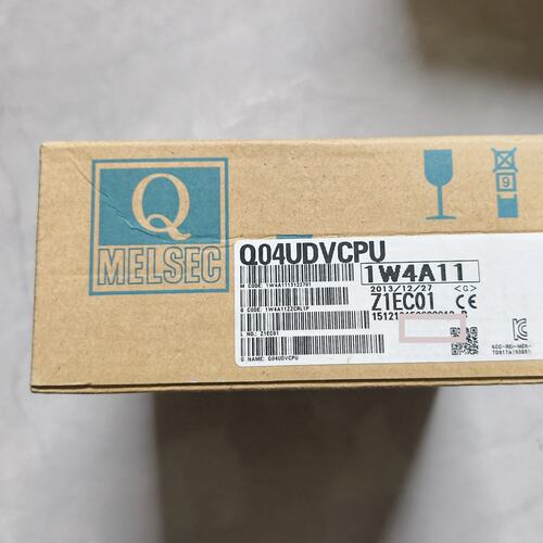 议价三菱PLC模块Q04UDVCPU，日本原装，全新未拆封，