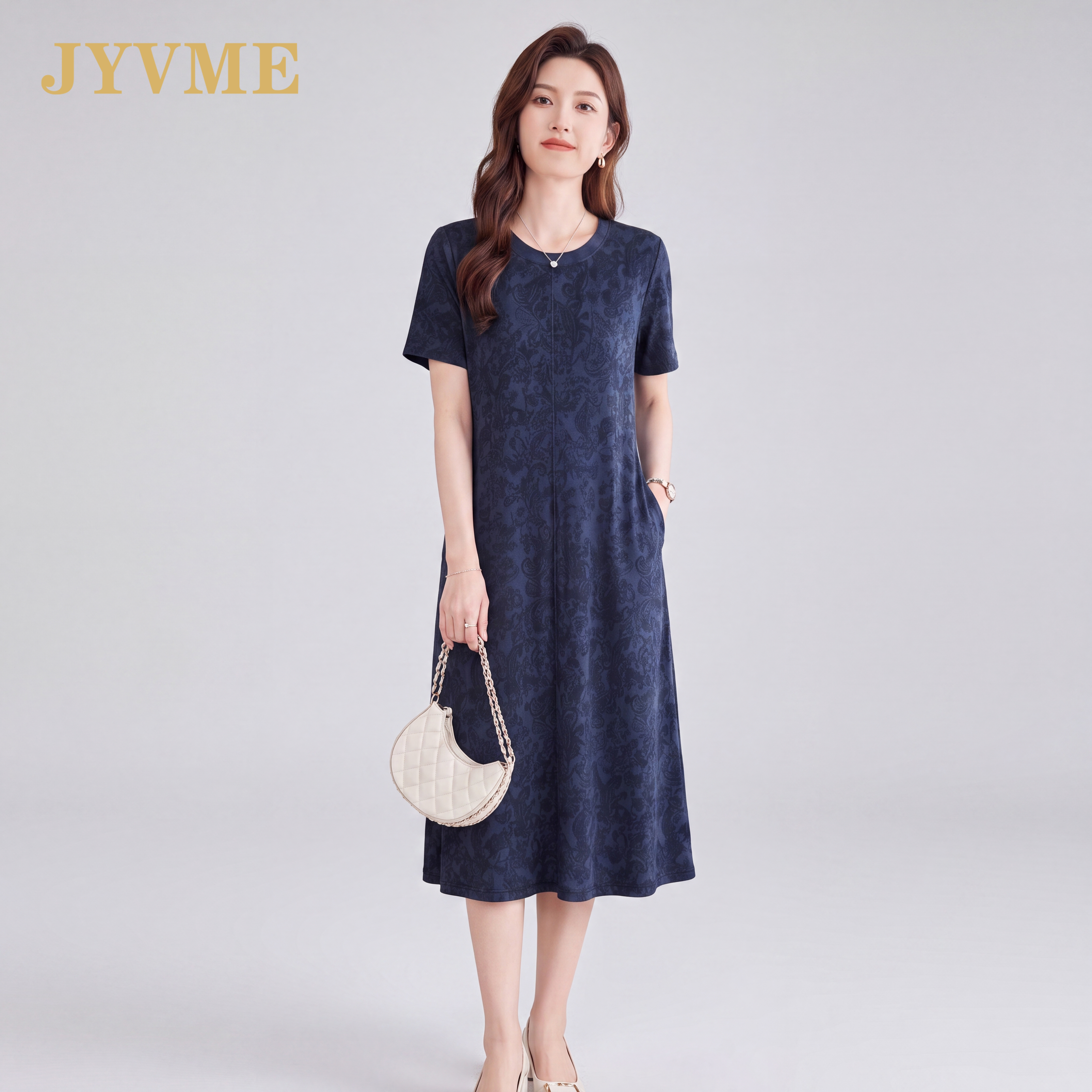 JyVme轻奢短袖连衣裙女2026夏季新款小个子宽松显瘦气质大码裙子