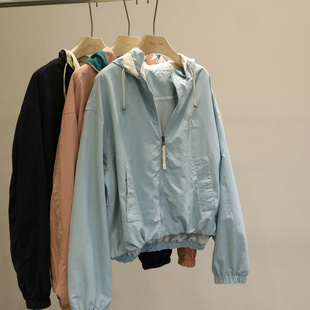 正儿八经の好货!工装风连帽短外套女宽松休闲拉链夹克显瘦冲锋衣