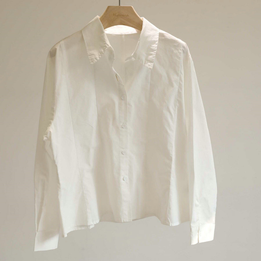 人手一件！白色收腰翻领单排扣长袖衬衫女2026春季通勤叠穿衬衣