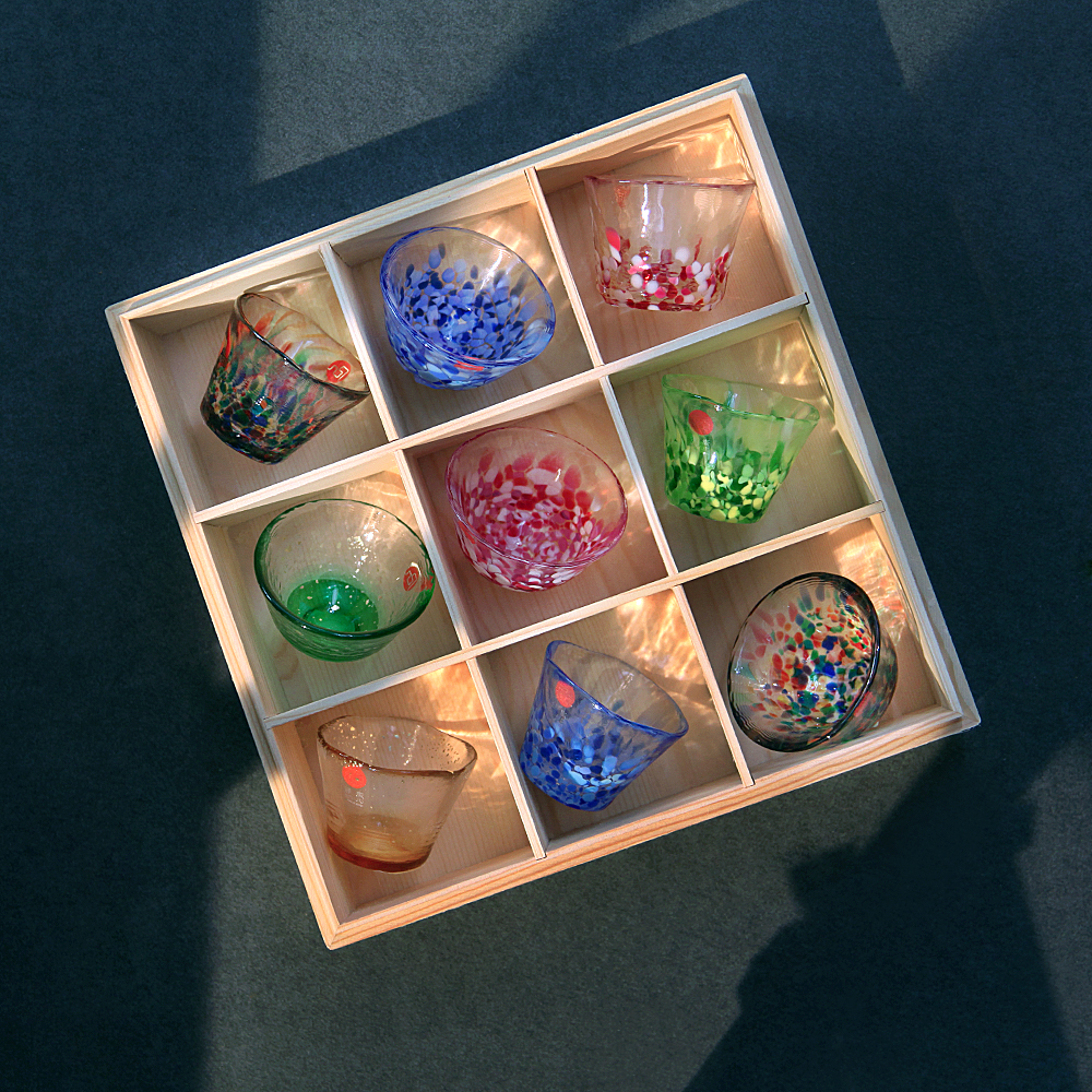 津轻彩色玻璃手工小酒杯组合套装