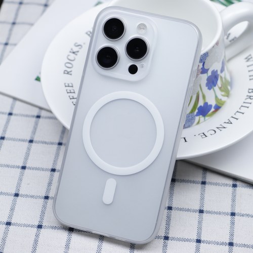 适用苹果17雾感简约iPhone16e冰感透白15Promax手机壳14plus磨砂肤感13/12/11磁吸防指纹硅胶软壳防摔保护套
