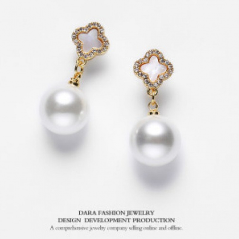 简约四叶花海碟贝珠子耳环时尚气