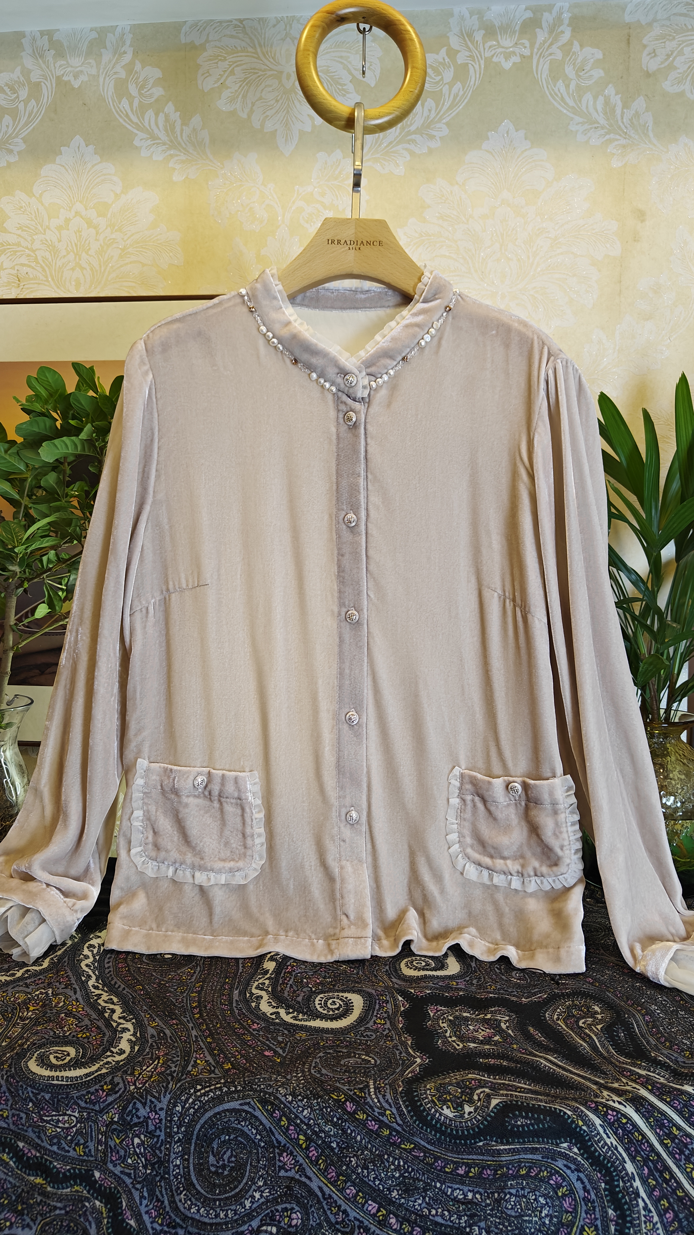 新款真丝丝绒小香风上衣女长袖桑蚕丝立领纯色遮肉显瘦外套春秋