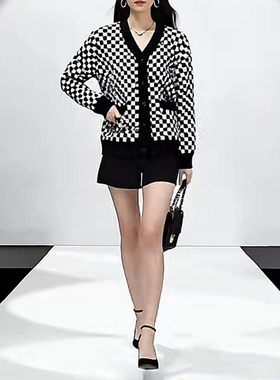 5折 外贸 时尚宽松落肩复古文艺风长袖V领单排扣针织开衫A3896