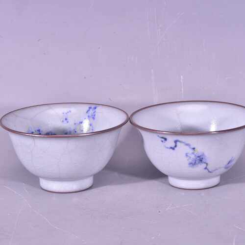 大宋官窑青花折枝古松梅花纹茶杯