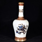 大清康熙年制青花描金云龙纹观音尊