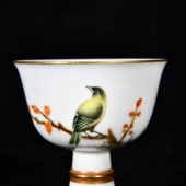 大清雍正年制珐琅彩洋彩粉彩本色真金花鸟纹高足杯