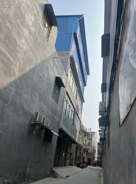 河南省镇平县石佛寺镇马洼村800平方房屋出租