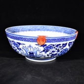 民国洋蓝缠枝西番莲纹外销瓷潘趣香槟酒火漆印大碗