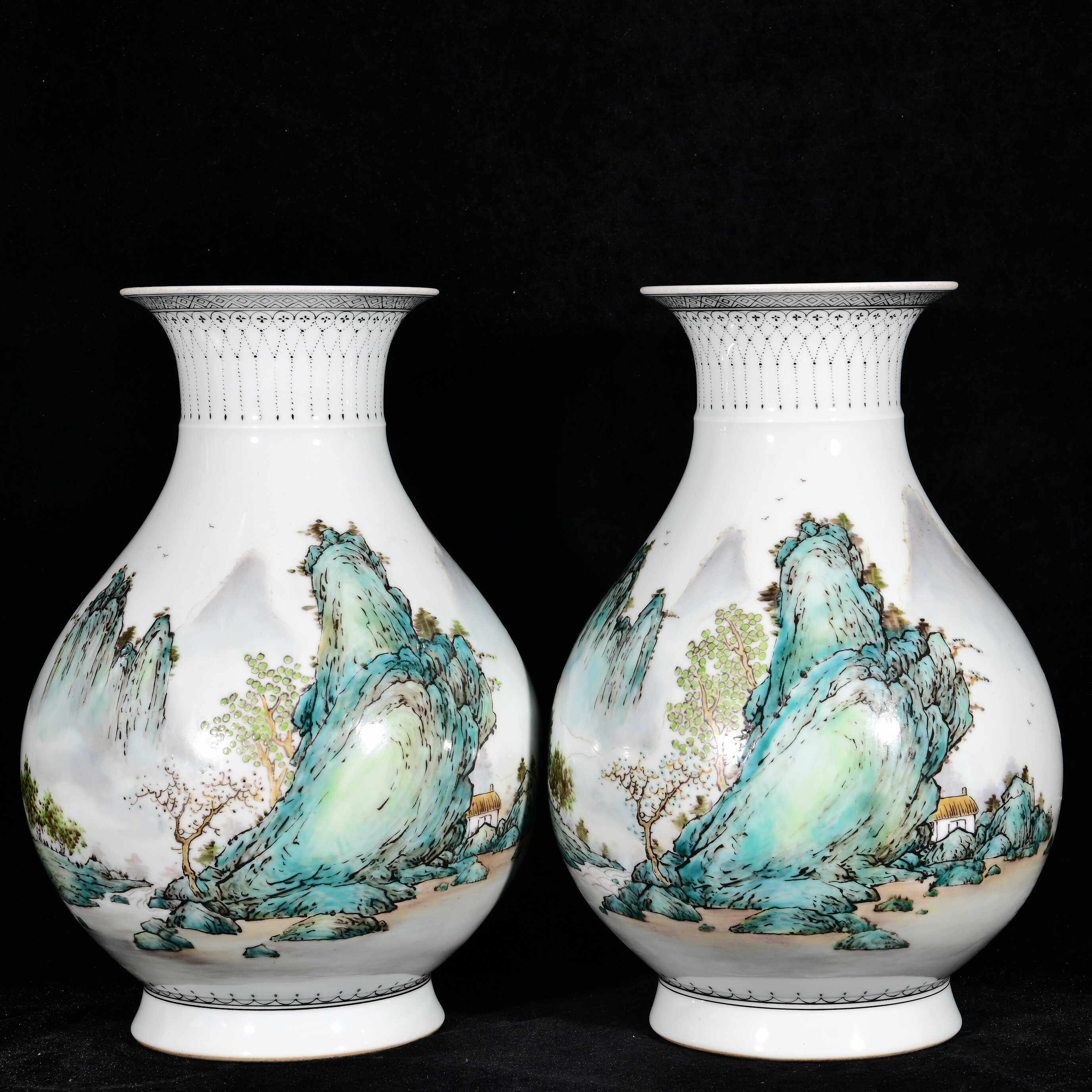 民国二十年珠山八友汪野亭绘粉彩山水纹玉壶春瓶