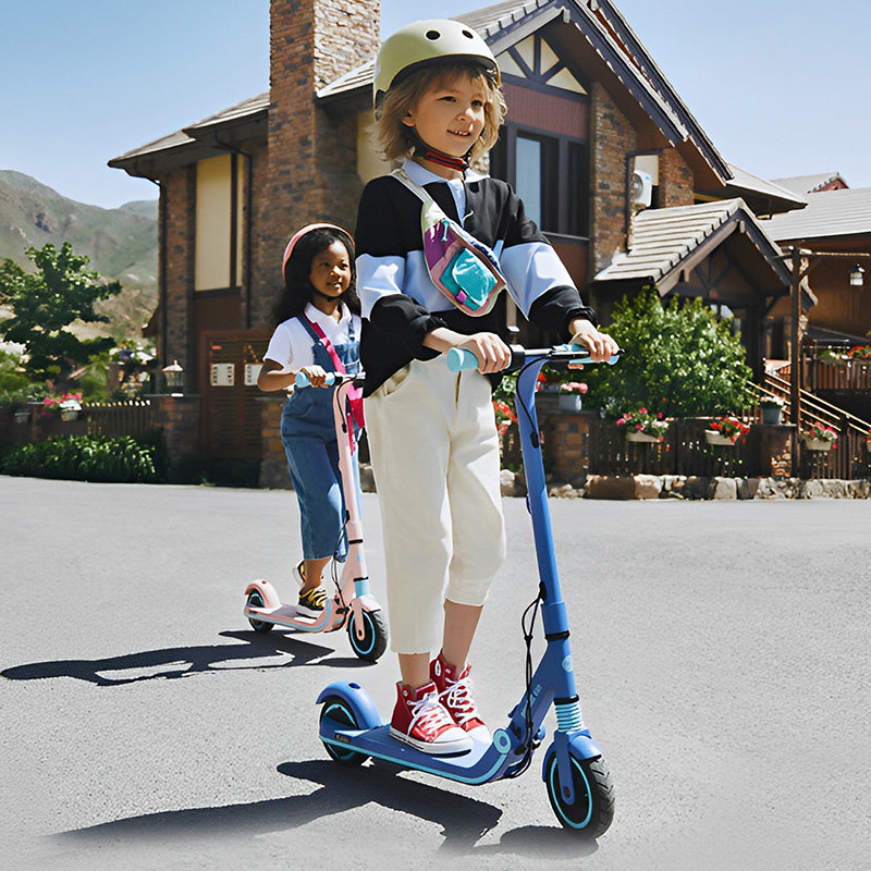 大龄儿童电动滑板车学生景区旅游代步车小孩出行踏板车轻便小型潮