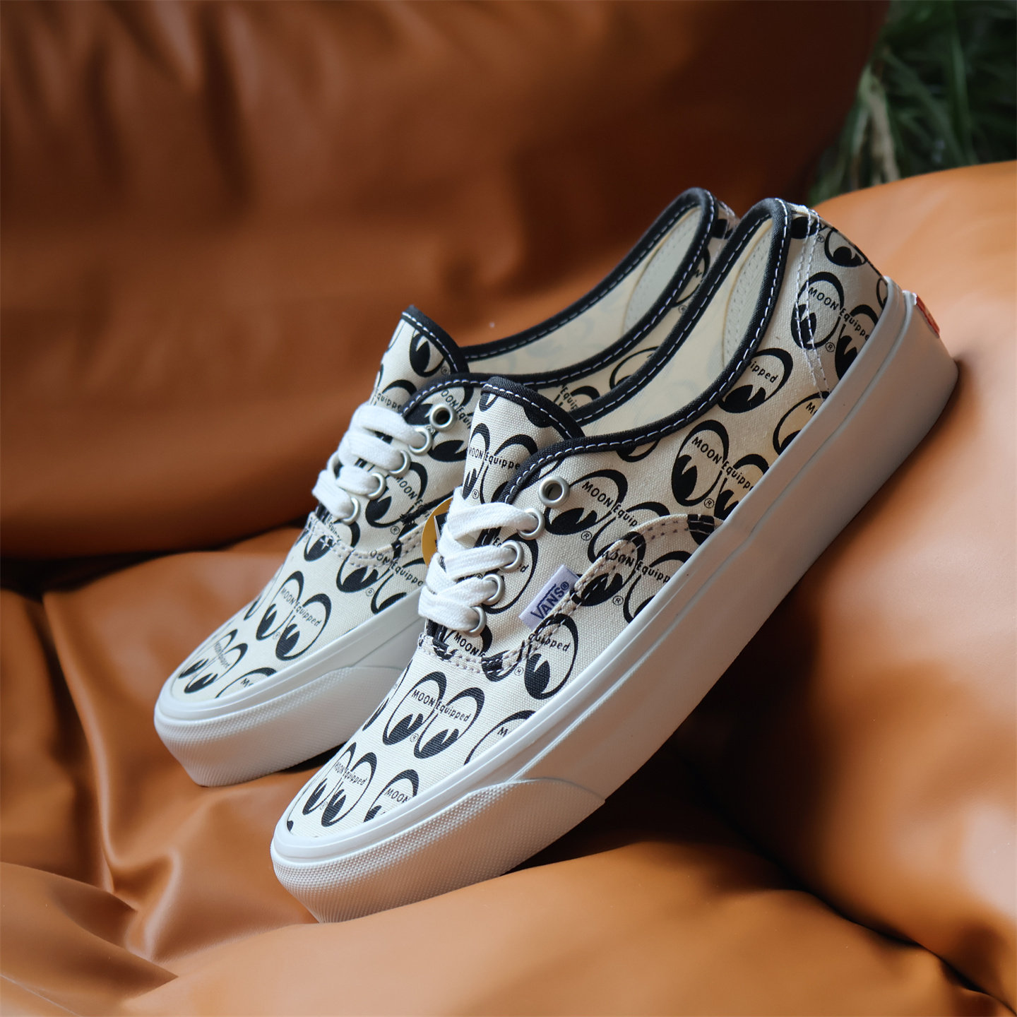 Vans范斯男女同款帆布鞋