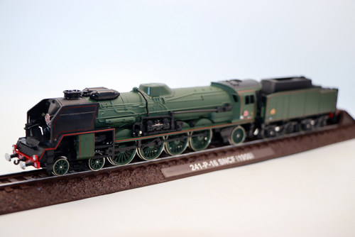 外贸1/87 241 P 16  SNCF 1950 HO火车模型法国蒸汽机车玩具摆件