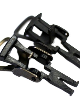 外贸HO火车插钩1/87比例火车头车厢连接挂钩欧式插槽通用火车车钩