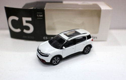 Norev合金1/64雪铁龙C5汽车模型