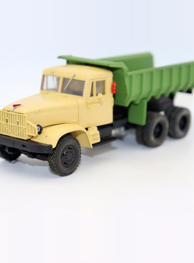 1/43  KPA3克拉斯KrAZ-257B1重型柴油卡车运输车合金模型摆件