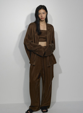 UNCHATGRIS 24SS 后背立裁休闲外套