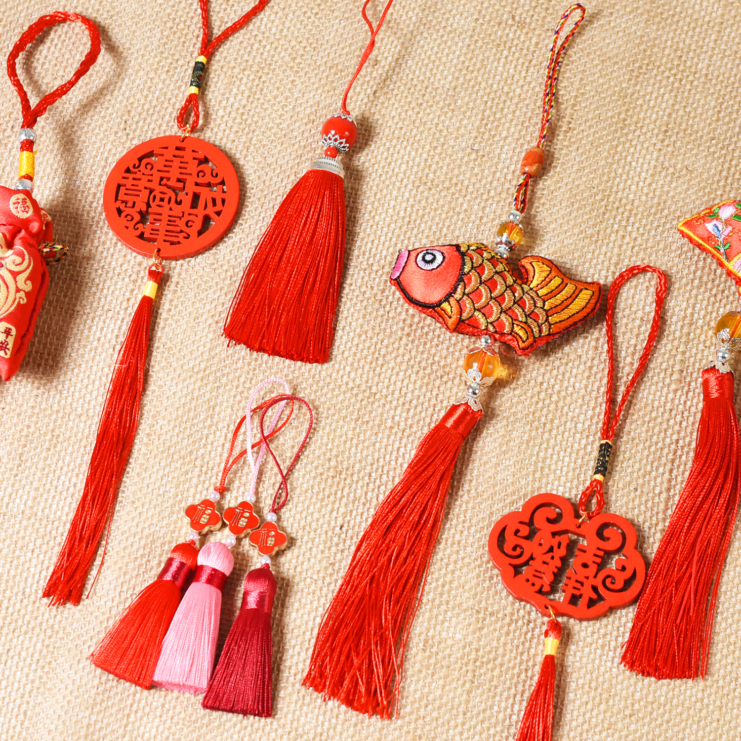 新年年宵花挂件福袋装饰红色流苏