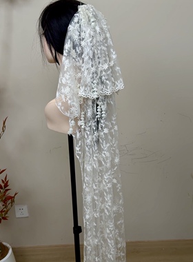 原创米色复古蕾丝手工铃兰头纱新娘婚纱照摄影拍照跟妆造型高级感