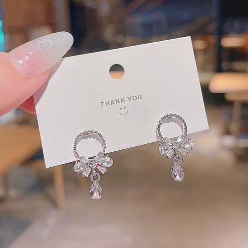 Real shooting Korean version of new Rhinestone Bow Earrings female retro S925 silver needle earrings earrings