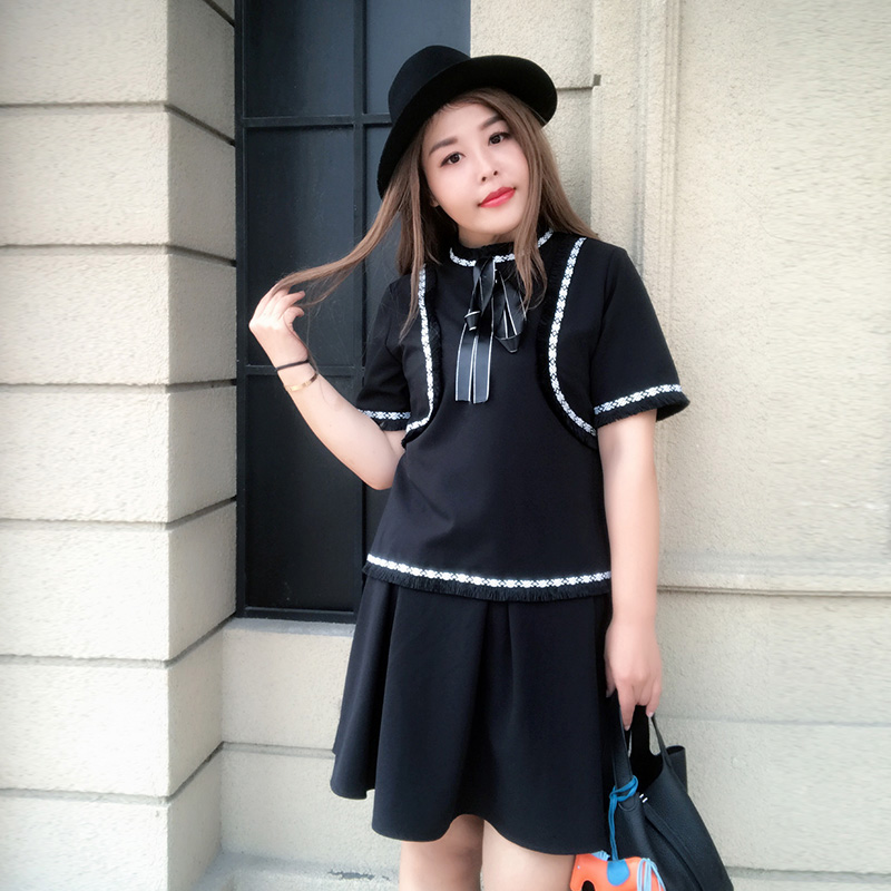 xxxl´óÂëÅ®×°Ç^пî¼ÙÁ½¼þÌ×ϵ´øÃ«±ßСÏã·çÁ¬ÒÂȹA×ÖȹŮ170½ï