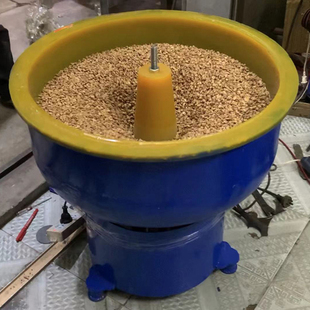玉石抛光桶小型鹅卵石震动研磨振桶抛光机石头震桶振动抛光打磨机