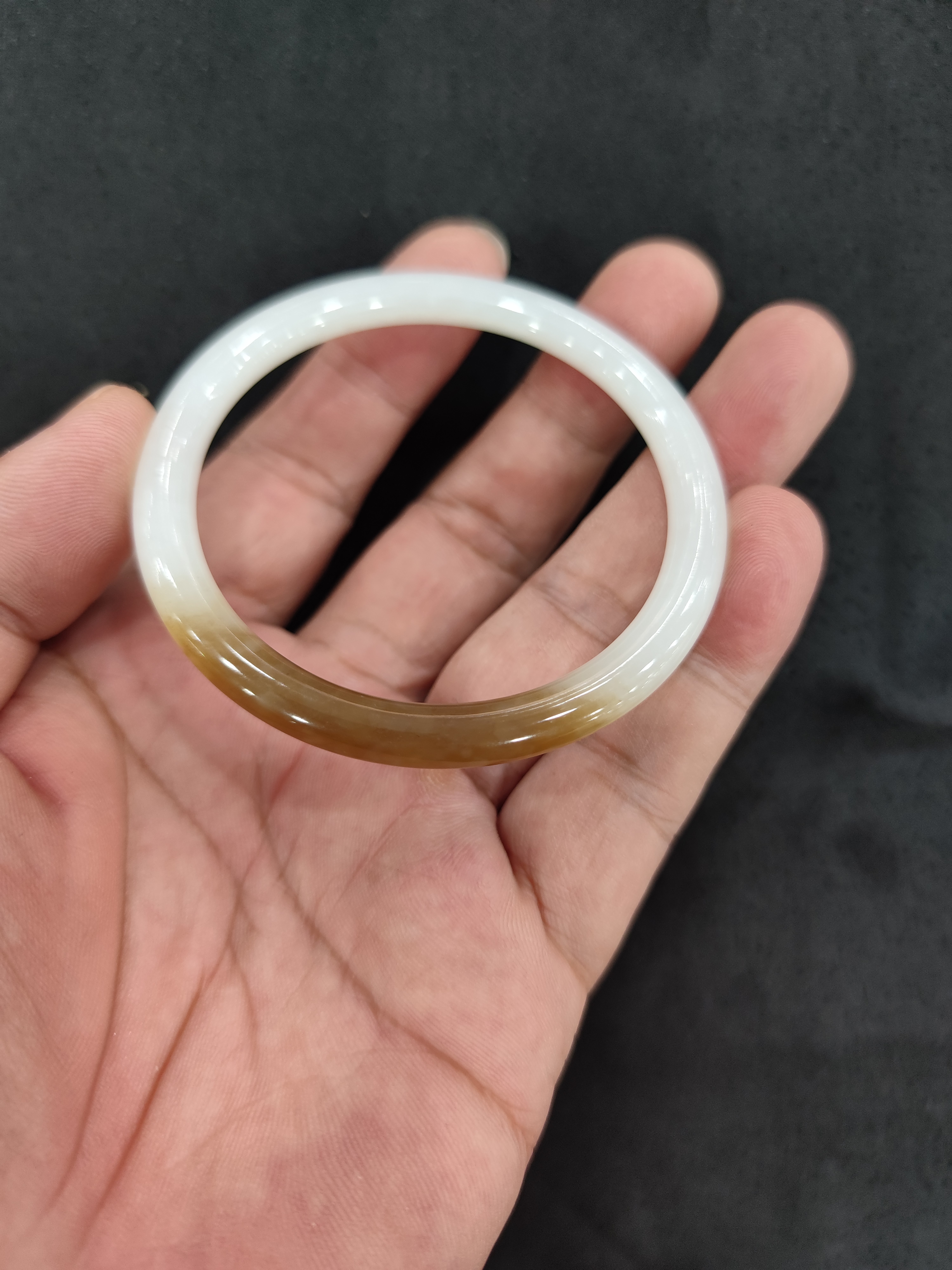 天然和田玉糖白玉手镯 58mm糖羊脂白玉糖白玉细条手镯中细条手镯图片