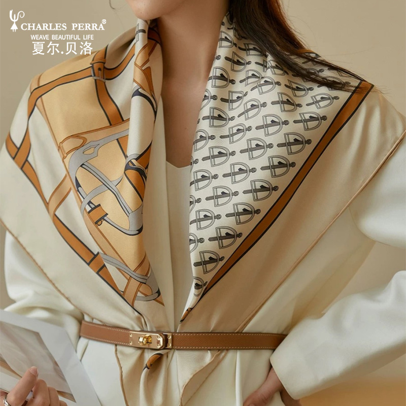 素绉缎新款女披肩春秋季100%桑蚕丝外搭时尚女丝巾真丝围巾大方巾