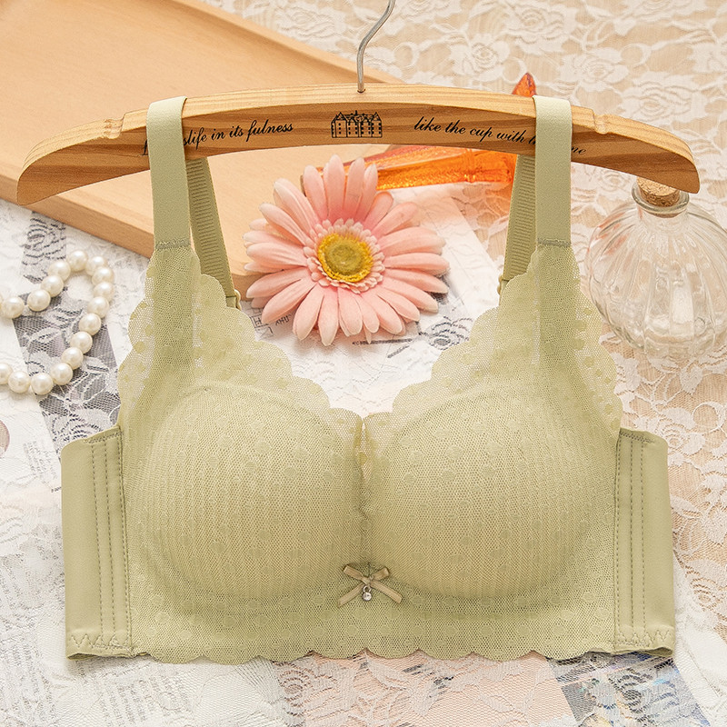 高档乳胶内衣女无磁中厚小胸聚拢文胸罩竖纹蕾丝纯欲风轻薄内衣女
