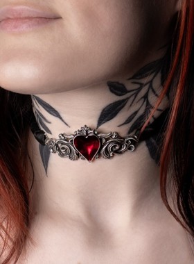 Alchemy英国A牌P986 Betrothal哥特暗黑婚约桃心复古项链蕾丝颈带