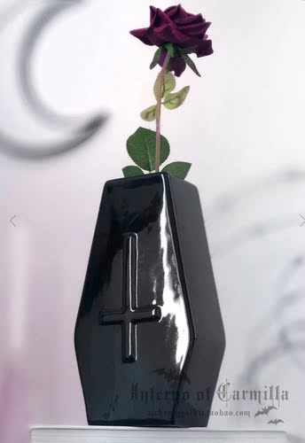 killstar摇滚风十字架棺材花瓶
