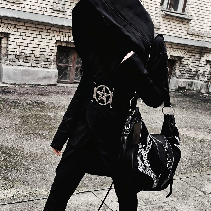 东欧RESTYLE暗黑哥特亚文化Antlers神秘鹿角丝绒饺子单肩斜挎包