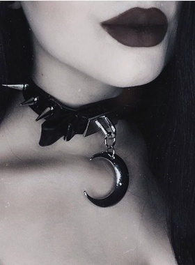 RESTYLE正品蝴蝶结铆钉皮项圈