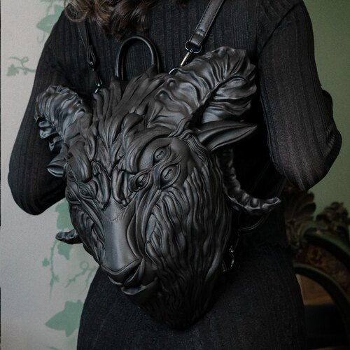 KILLSTAR巴风特黑金属立体背包