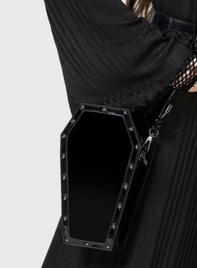 KILLSTAR暗黑哥特亚文化Unconfirmed朋克风漆皮链条斜挎棺材包