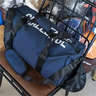 外贸尾货旅行包干湿分离运动健身包单肩斜挎行李包手提包休闲包