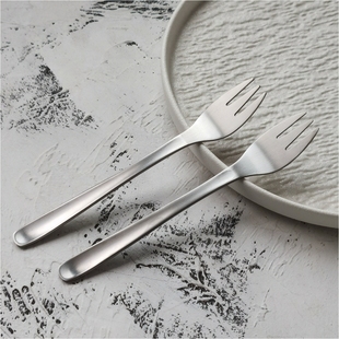 扎实有分量食品级不锈钢西餐叉子甜品蛋糕意面叉水果叉子P51