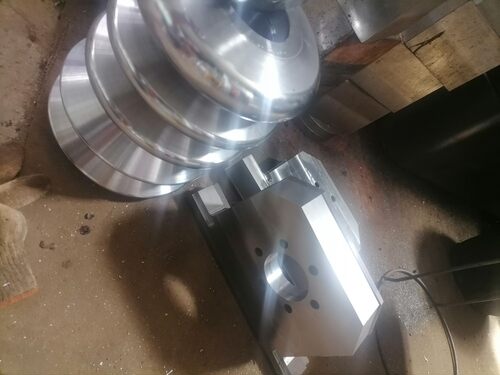 卷边轮 拉伸模 不锈钢模具 轴承座 合金轧辊 焊丝轧辊 非标定制