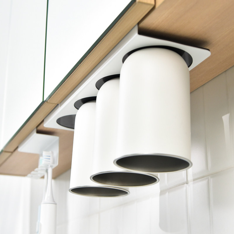 磁吸式漱口杯置物架悬挂免打孔浴室卫生间镜柜底下洗漱杯倒挂收纳,家庭/个人清洁工具,牙刷架/牙具座,淘宝优惠券,粉丝福利购,淘宝优惠卷