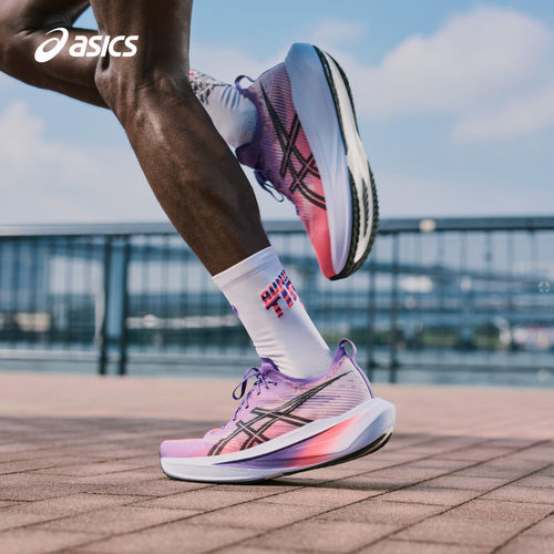 ASICS亚瑟士新款MEGABLT