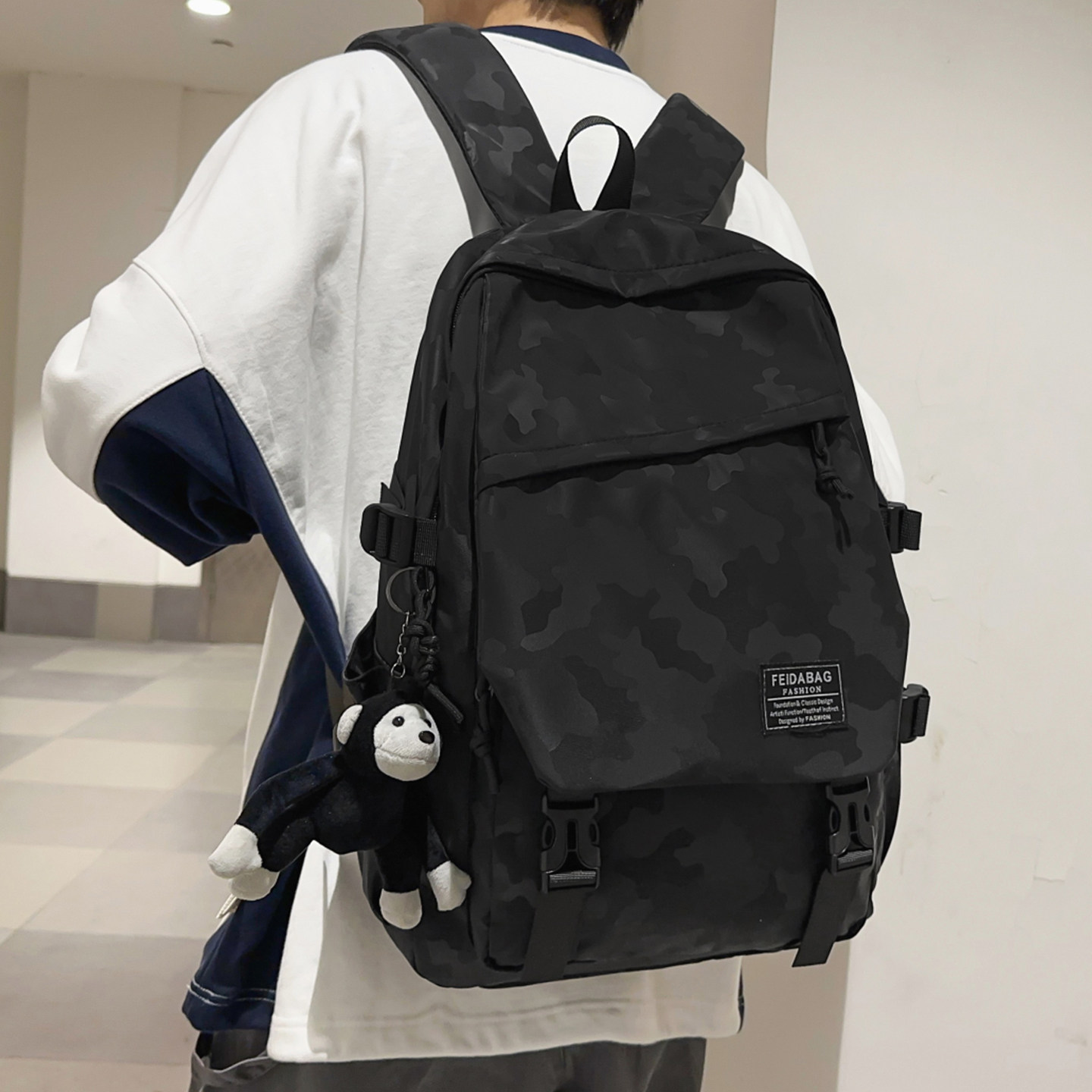 书包男初中男生高中双肩包男女通用大容量大学生书包减负护脊背包